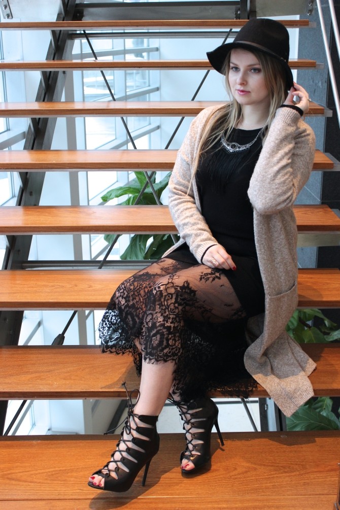 MAXI SWEATERDRESS