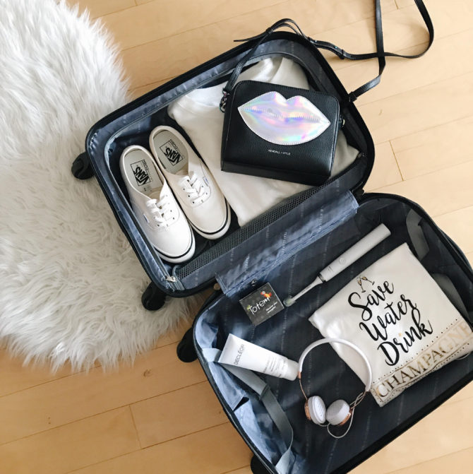 7 TRAVEL ESSENTIALS
